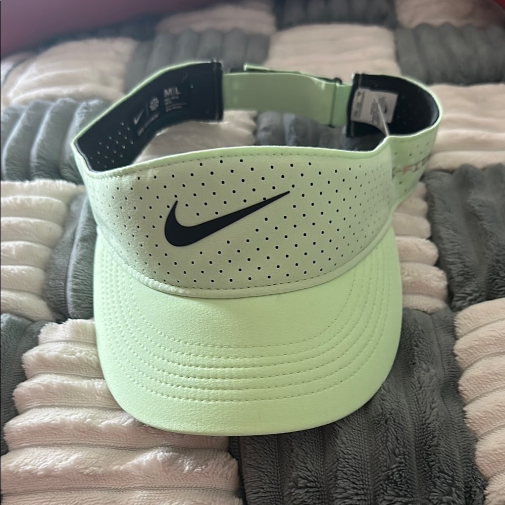 Nike Perforated Lime Green Cap